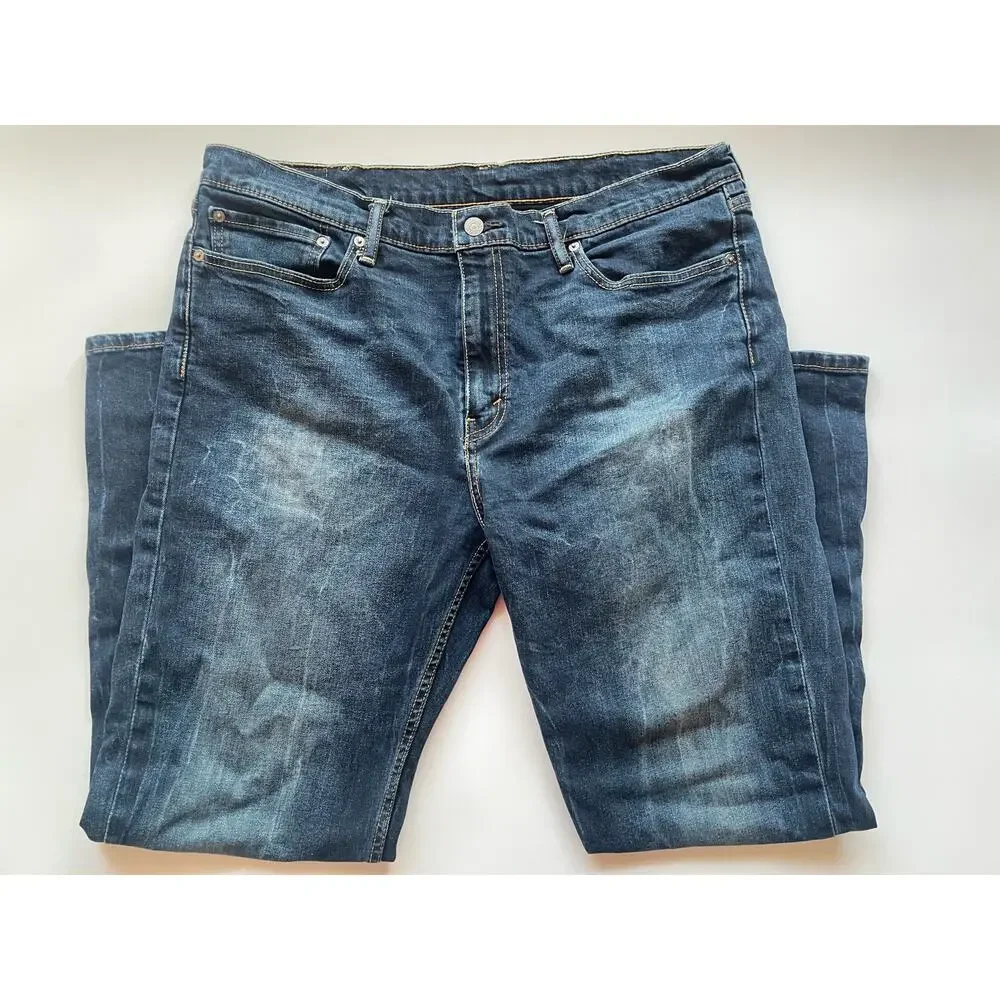 Men's Levi's 514 Dark Wash Straight Leg Denim Size 38x30